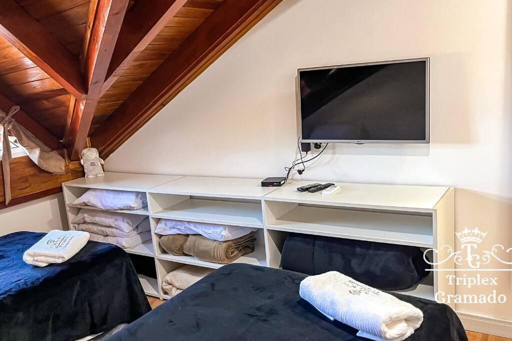 Casa Triplex Com 03 Suites, Cond No Centro Holiday home Gramado
